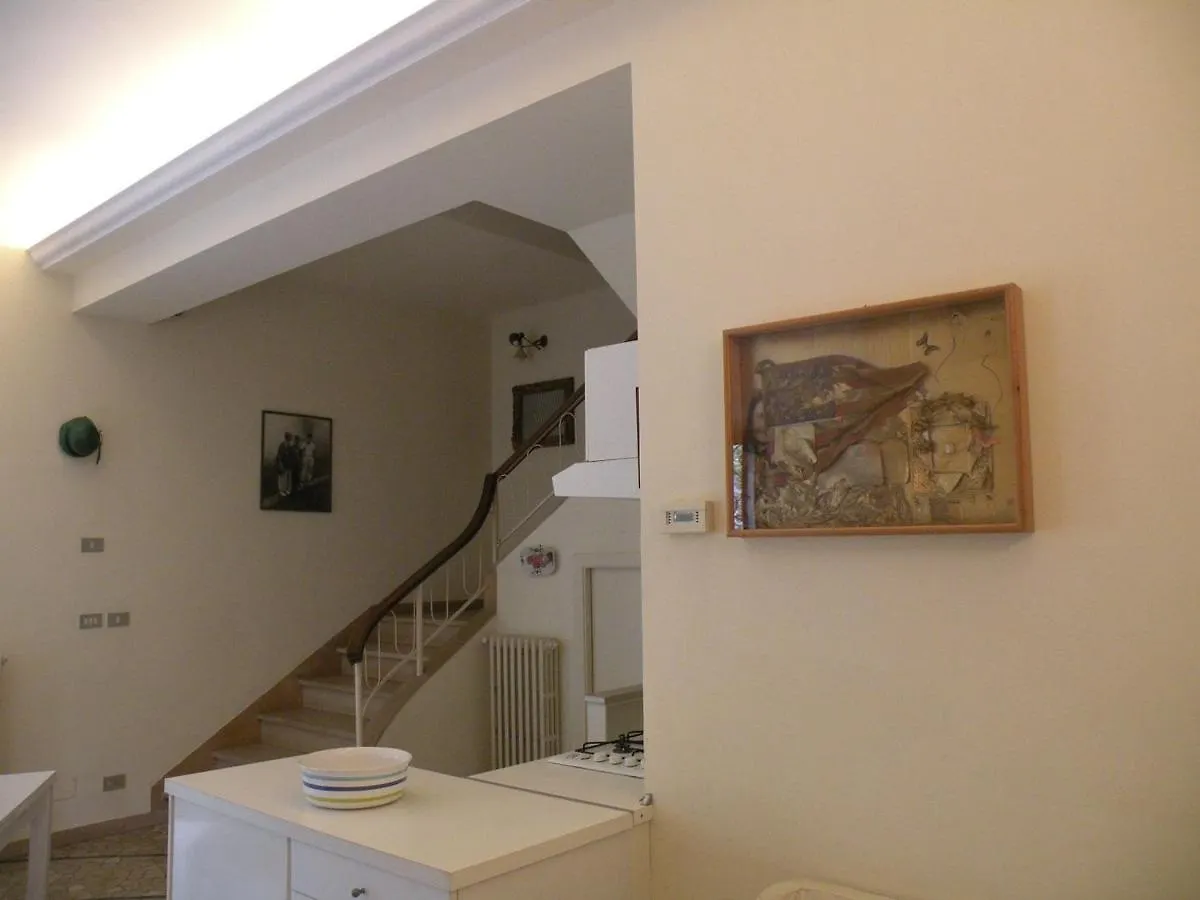 Holiday home House In Marina Di Pietrasanta With Large Garden 300 Meters From The Sea Villa Italy